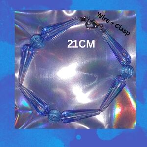 ✨FREE WITH PURCHASE✨Blue Beaded Wire + Clasp Bracelet